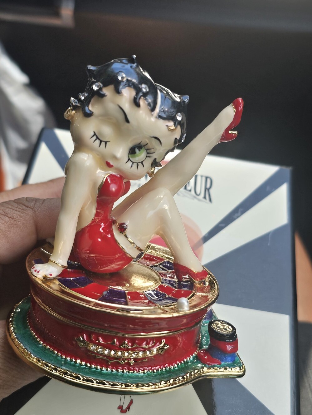 Betty Boop Red Figurine Trinket Box 2006 Brand New, Free Shipping